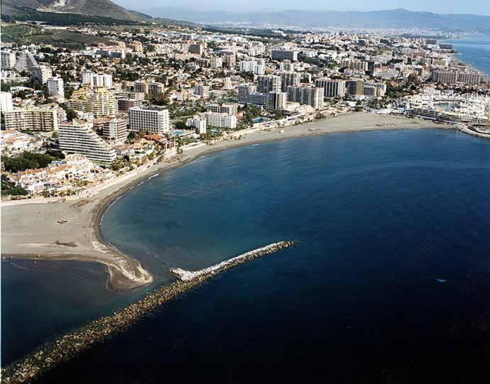 Benalmadena Estudio Jjupiter 250 M Del Mar Con Vistas Al Mar Piscinas Exterior photo